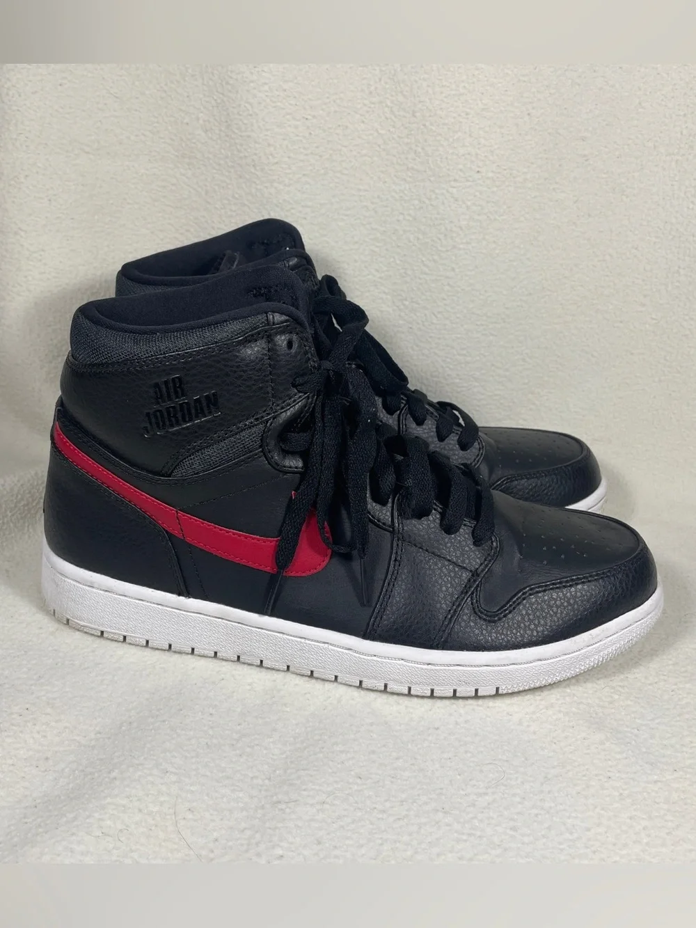 Air Jordan 1 Rare Air 